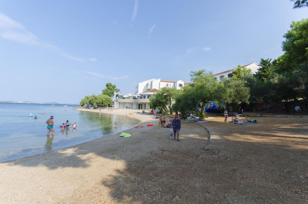 Apartments Andrija Pirovac Zewnętrze zdjęcie