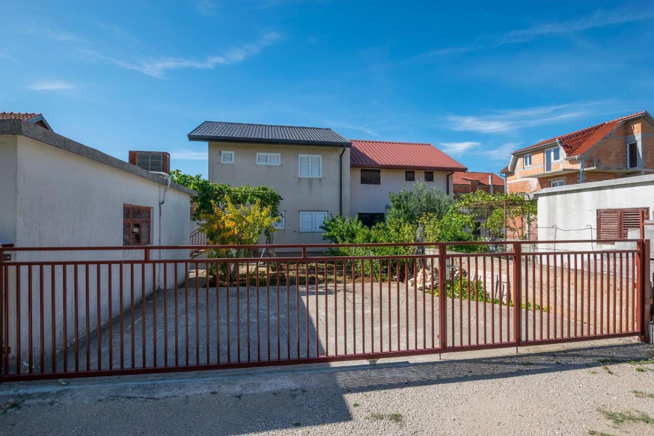 Apartments Andrija Pirovac Zewnętrze zdjęcie